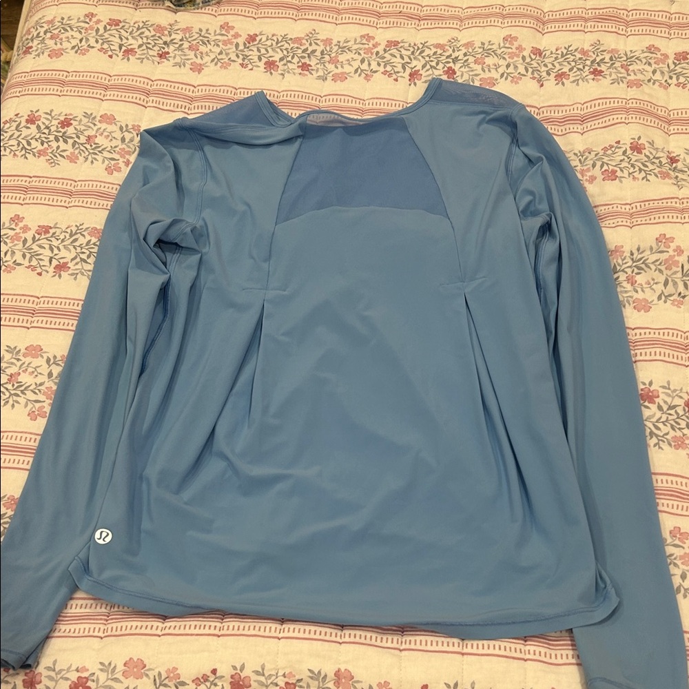 Lululemon Athletica Sky Blue Long Sleeve Shirt - Picture 2 of 2